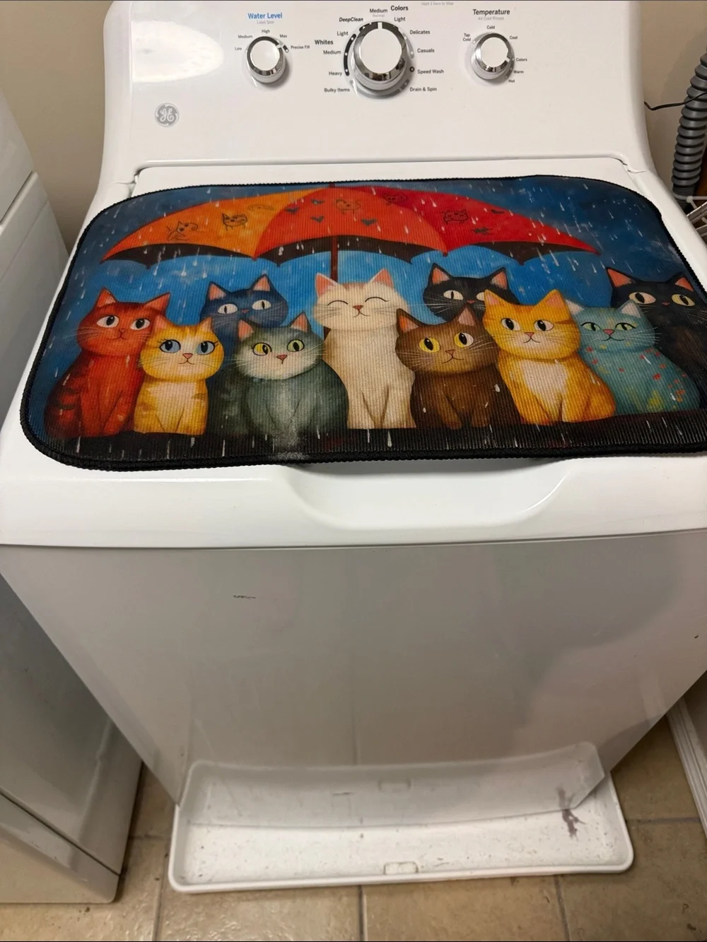 Colorful Cat Umbrella Mat - Cute Multi-Color Cats